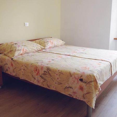 Vrhpolje Apartma Kmetija Rovan מראה חיצוני תמונה